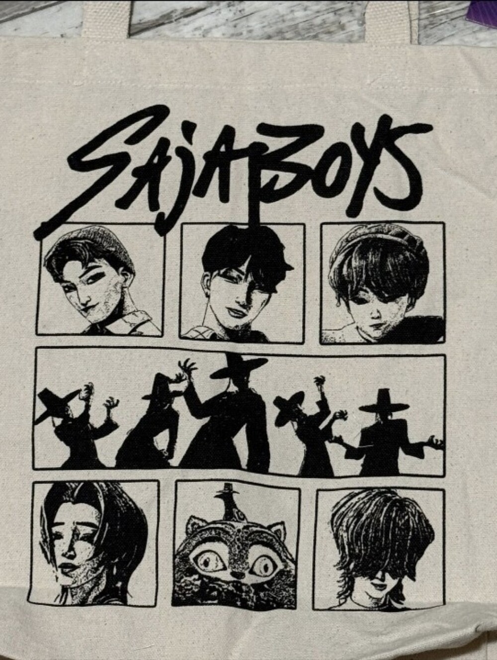 New SAJA BOYS Graphic Canvas Tote KPop Demon Hunters